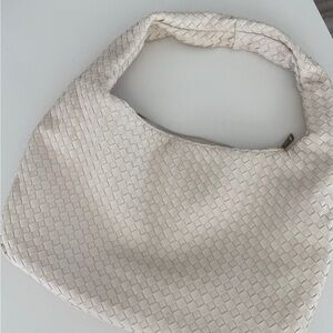 White Woven Shoulder Bag